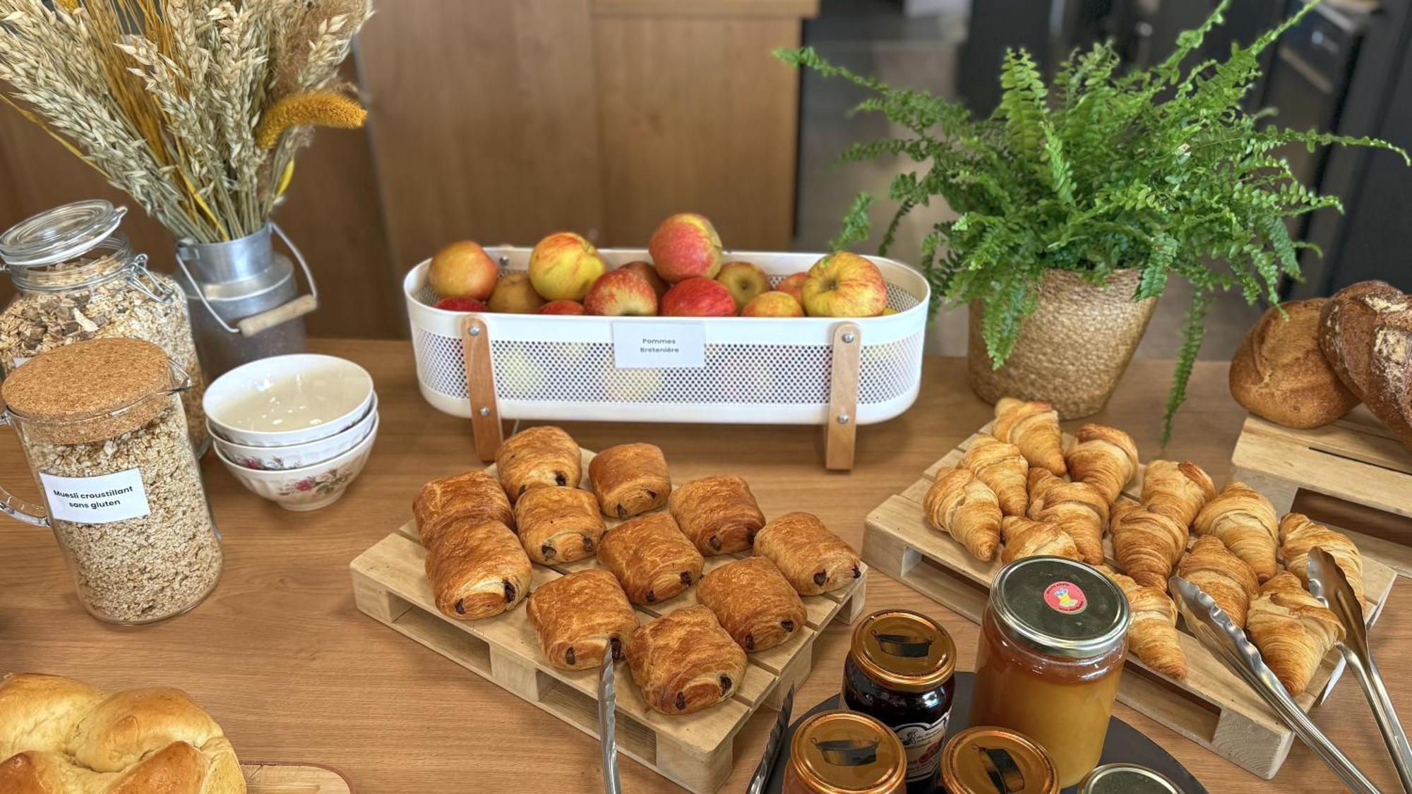 Greet Hotel Dijon Sud 朗维克 外观 照片