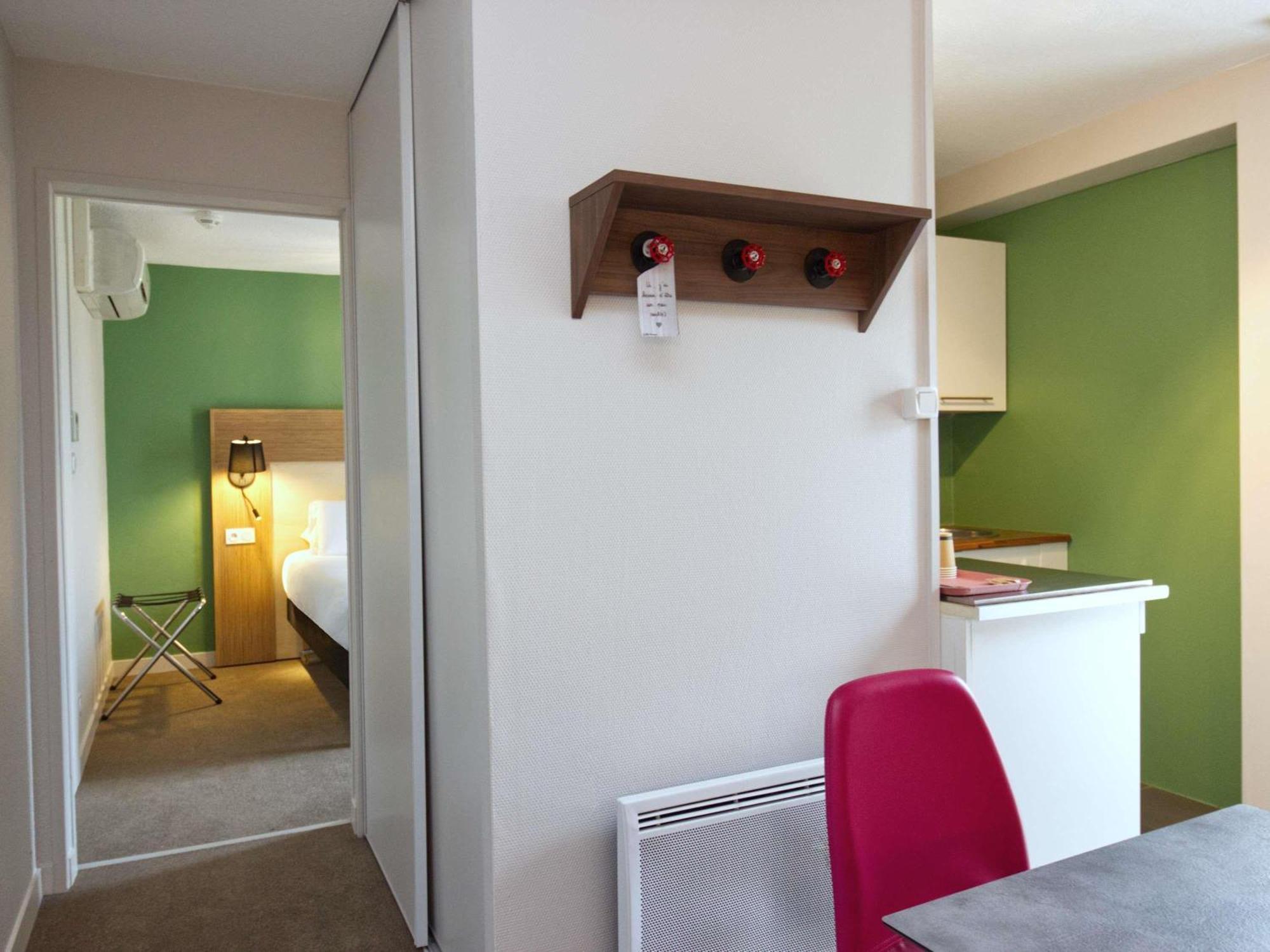 Greet Hotel Dijon Sud 朗维克 外观 照片
